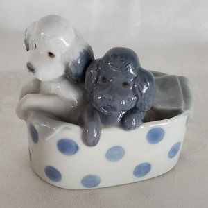 Vintage LLADRO NAO # 1082 Poodle Pair In A Basket With Blue Dots Retired